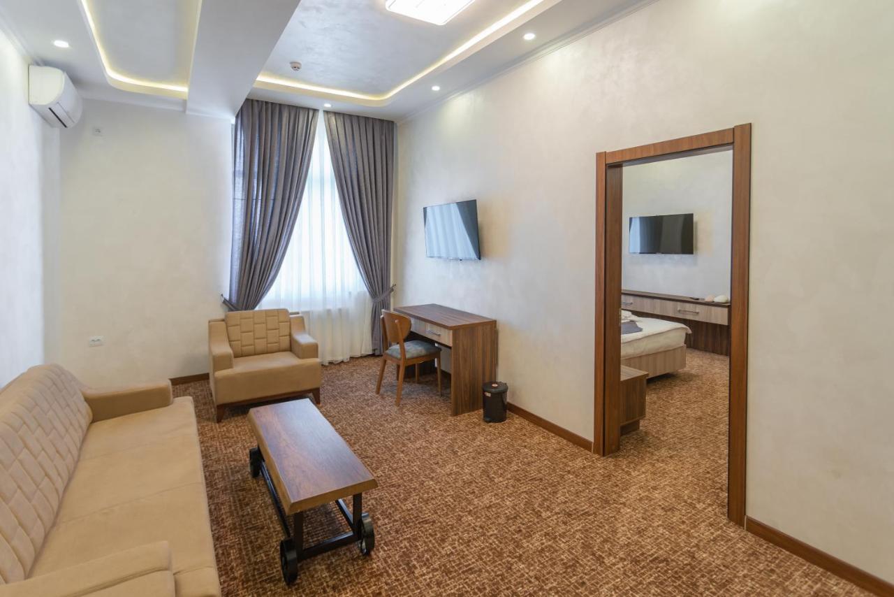 Rayyan Hotel & Spa Taskent Exterior foto